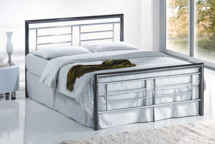 Montana Metal Bed - Image 3